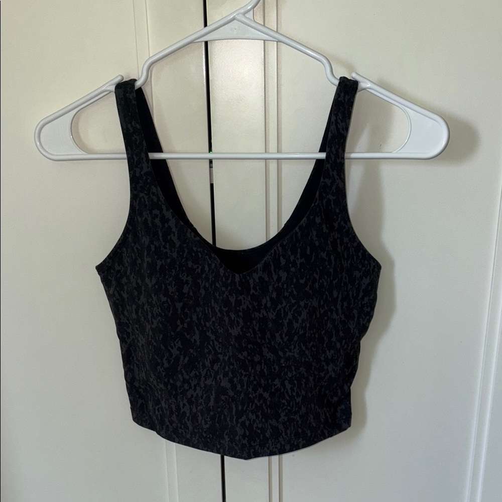 Lululemon Athletica Black Sleeveless Fitted Crop Tank Top